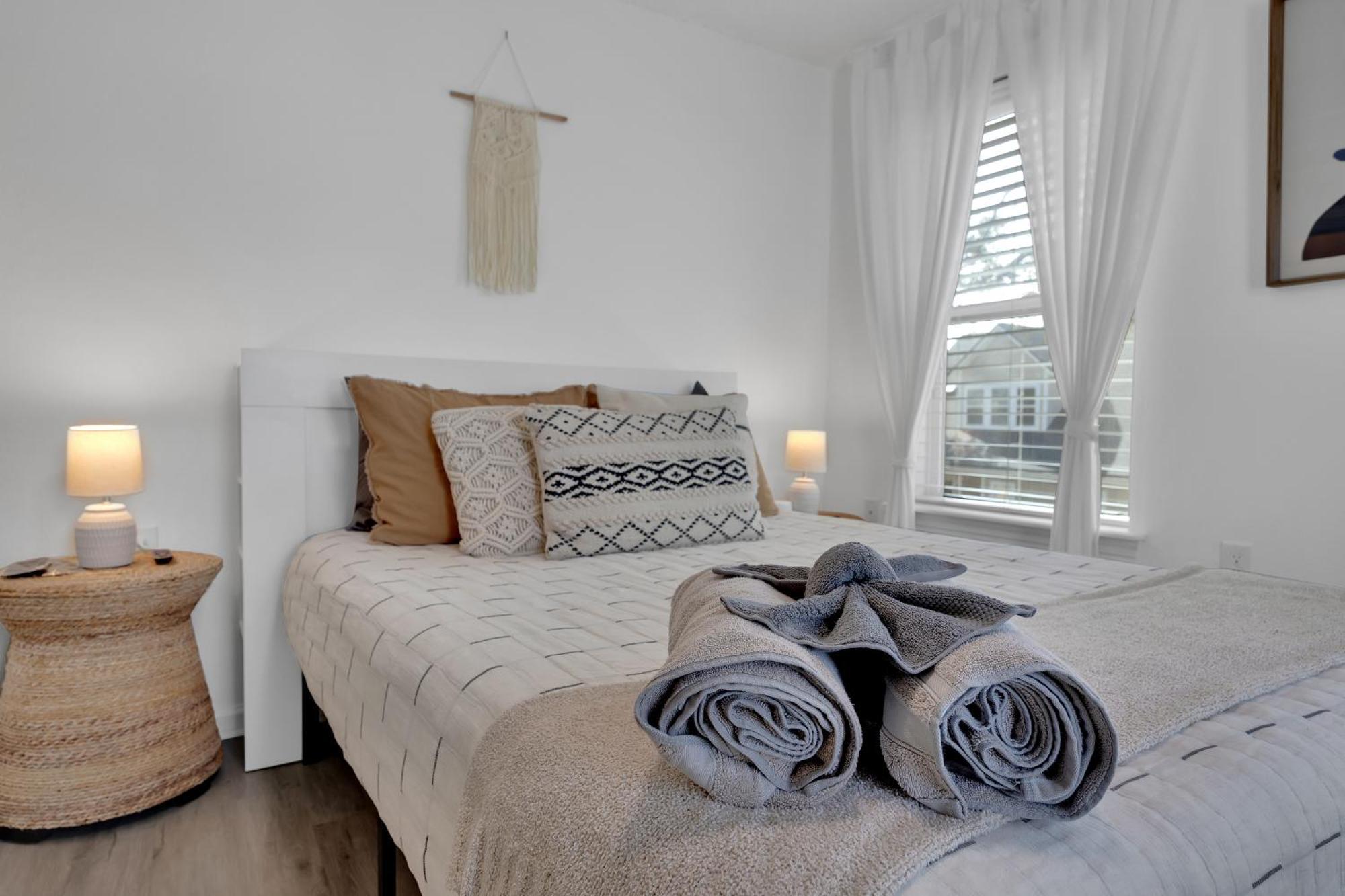 {Hidden Gem} Beach Home Blocks From Ocean +6 Bikes Jacksonville Beach Eksteriør billede