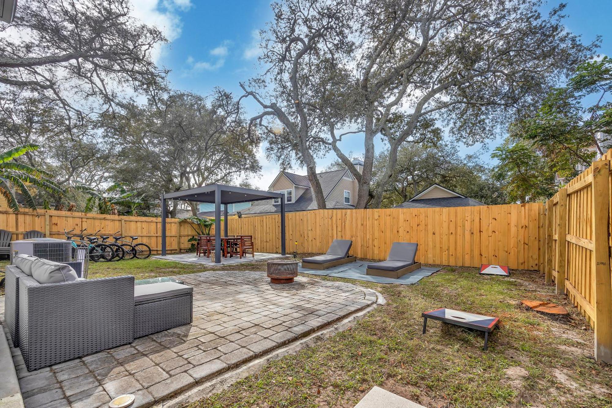 {Hidden Gem} Beach Home Blocks From Ocean +6 Bikes Jacksonville Beach Eksteriør billede