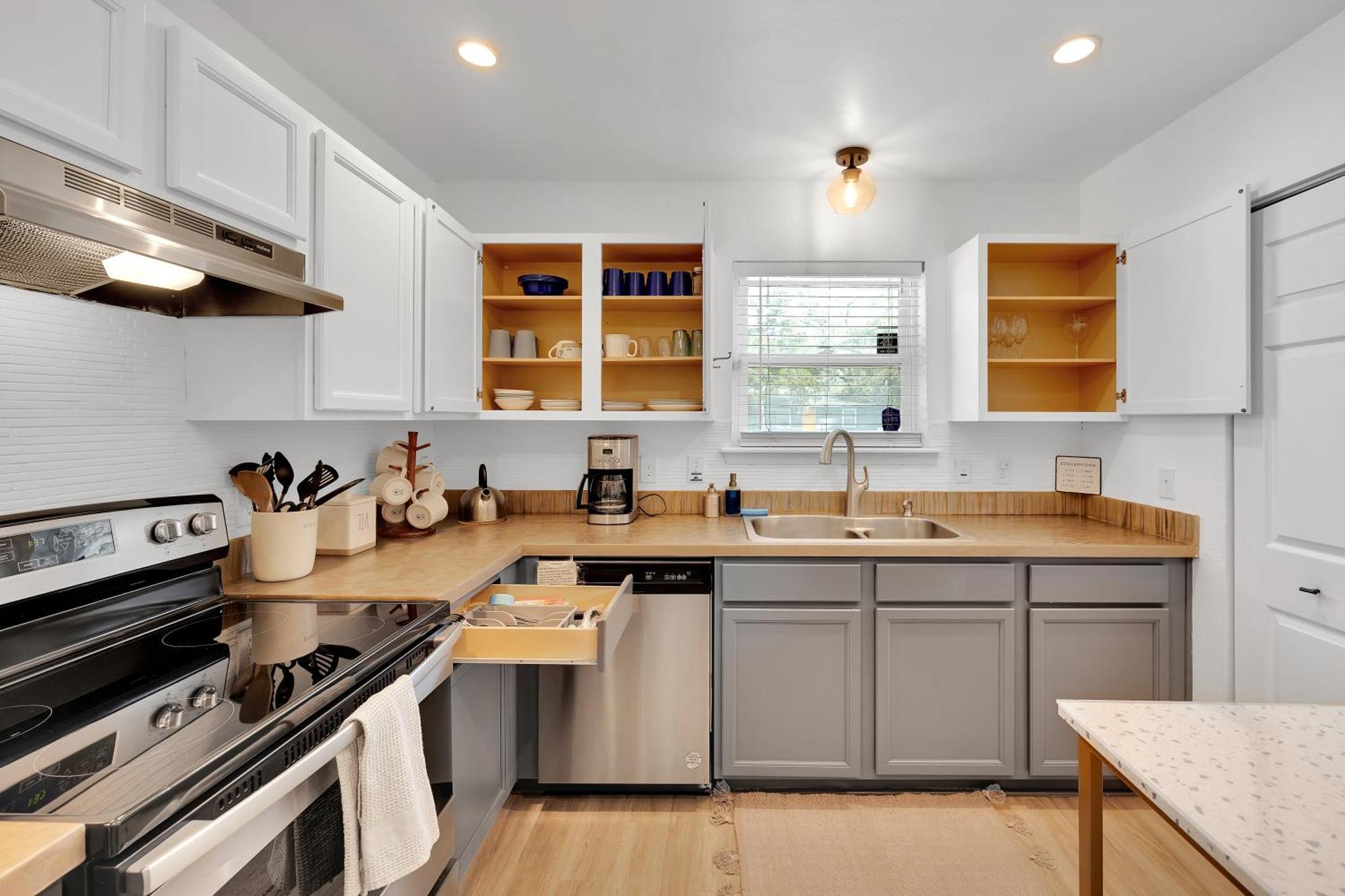 {Hidden Gem} Beach Home Blocks From Ocean +6 Bikes Jacksonville Beach Eksteriør billede